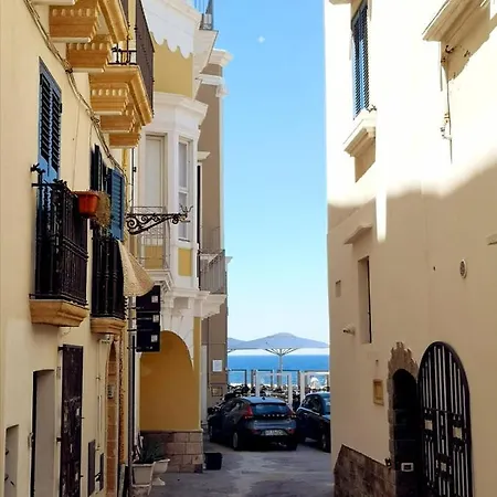 Dimora Nel Centro Storico Di Vakantiehuis Gallipoli
