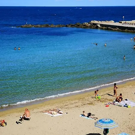 Dimora Nel Centro Storico Di Vakantiehuis *