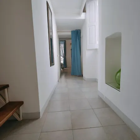 Tatil Evi Dimora Nel Centro Storico Di *